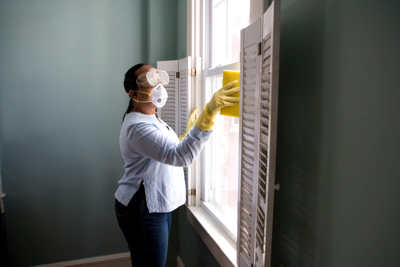 Professional cleaning specialist